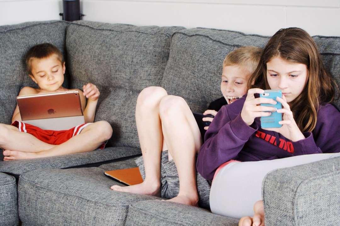 Why Are Children Getting Addicted To Mobile Development Nowadays?